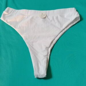 MELOONPRO  WHITE BIKINI BOTTOMS, SIZE LARGE